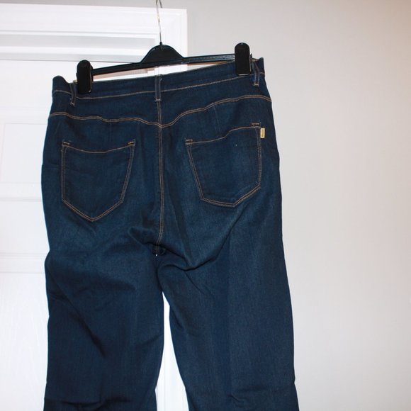 Vibrant Jeans - Flare High Rise Jeans - 2XL - Picture 7 of 7